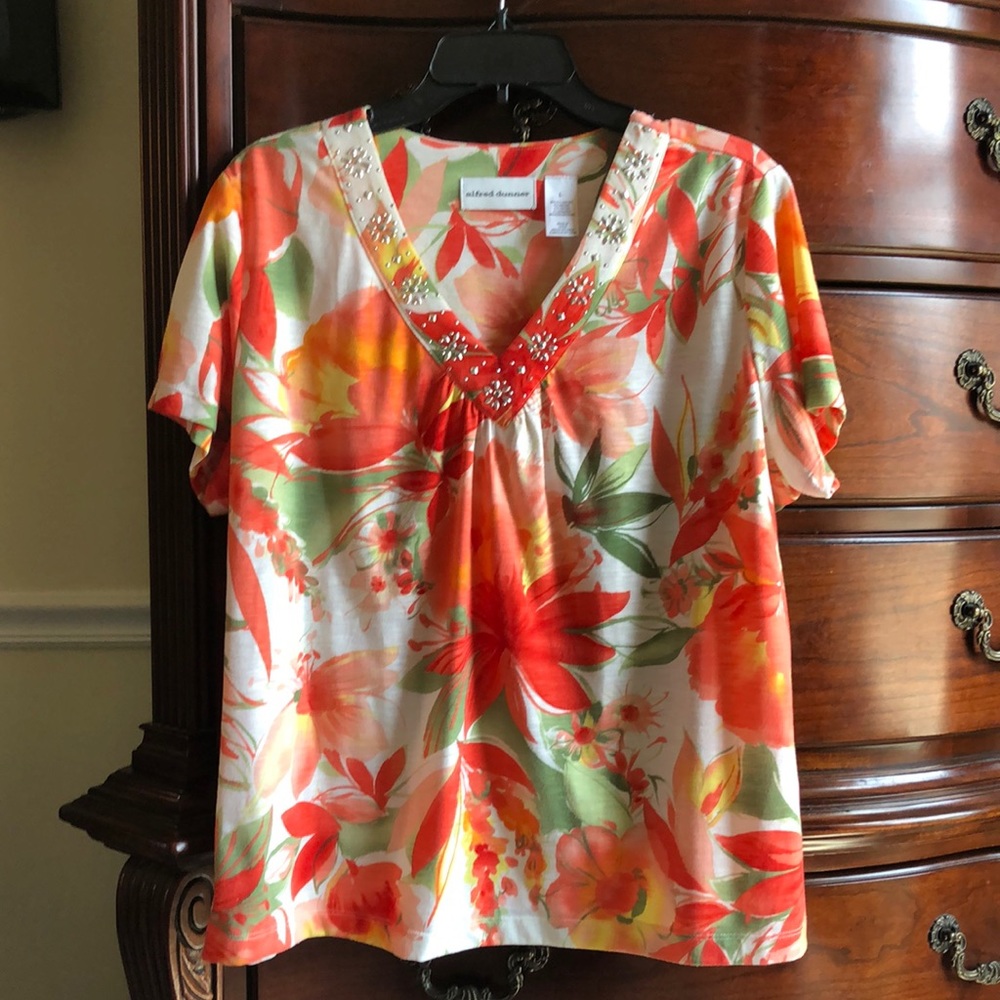 Alfred Dunner floral top